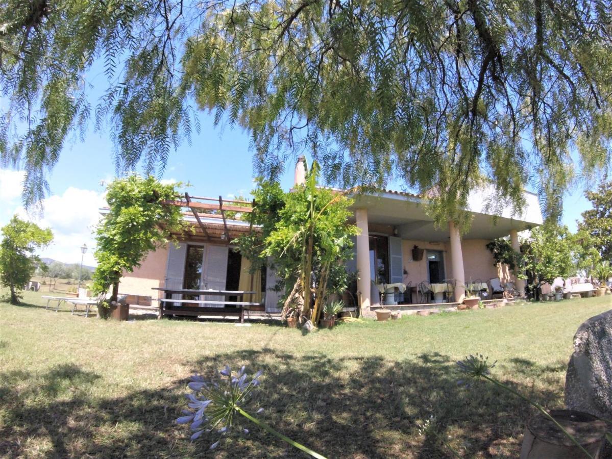 צ'רבטרי Appartamento In Villa Di Judighes מראה חיצוני תמונה